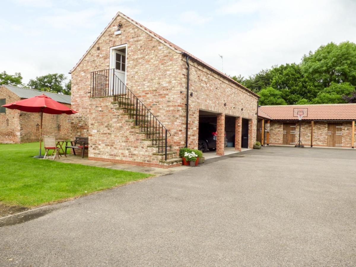 The Stables, Crayke Lodge ภายนอก รูปภาพ