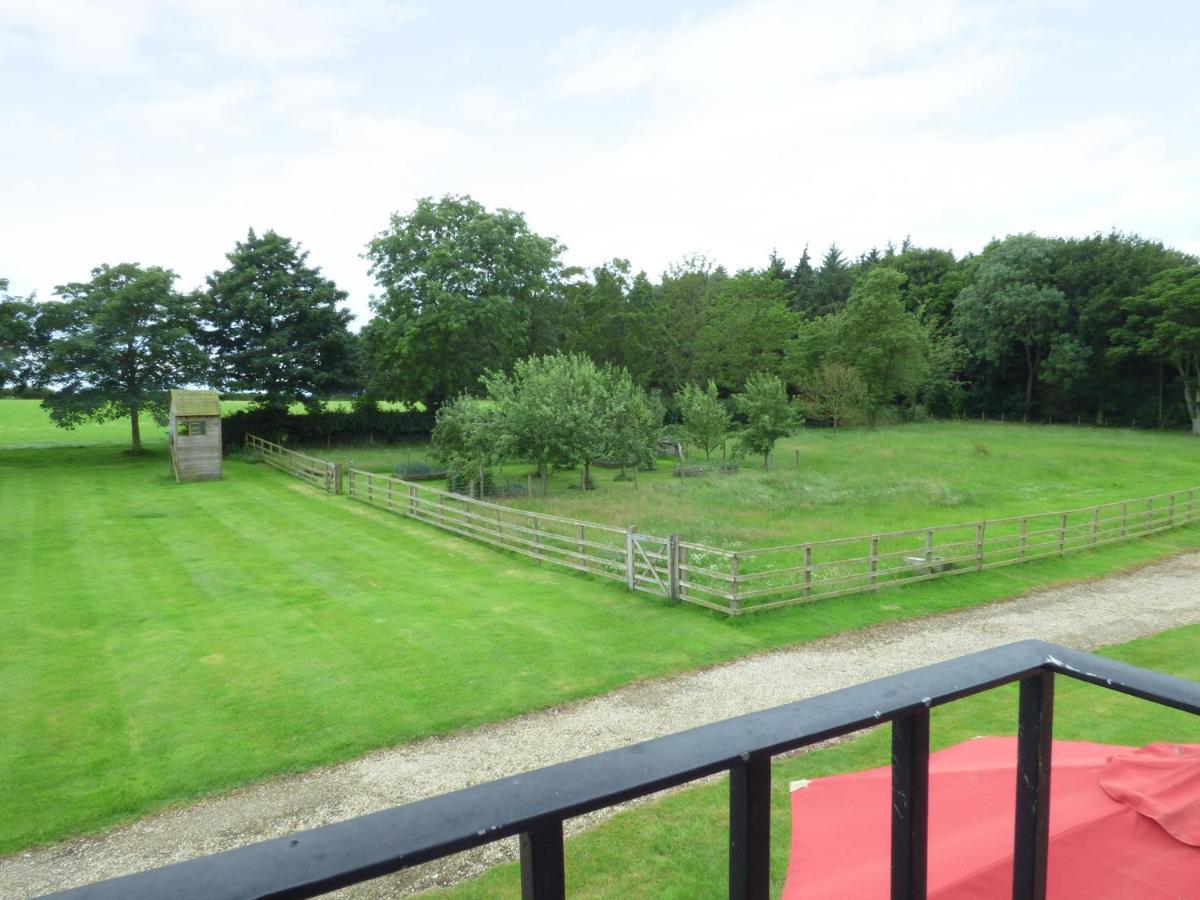 The Stables, Crayke Lodge ภายนอก รูปภาพ